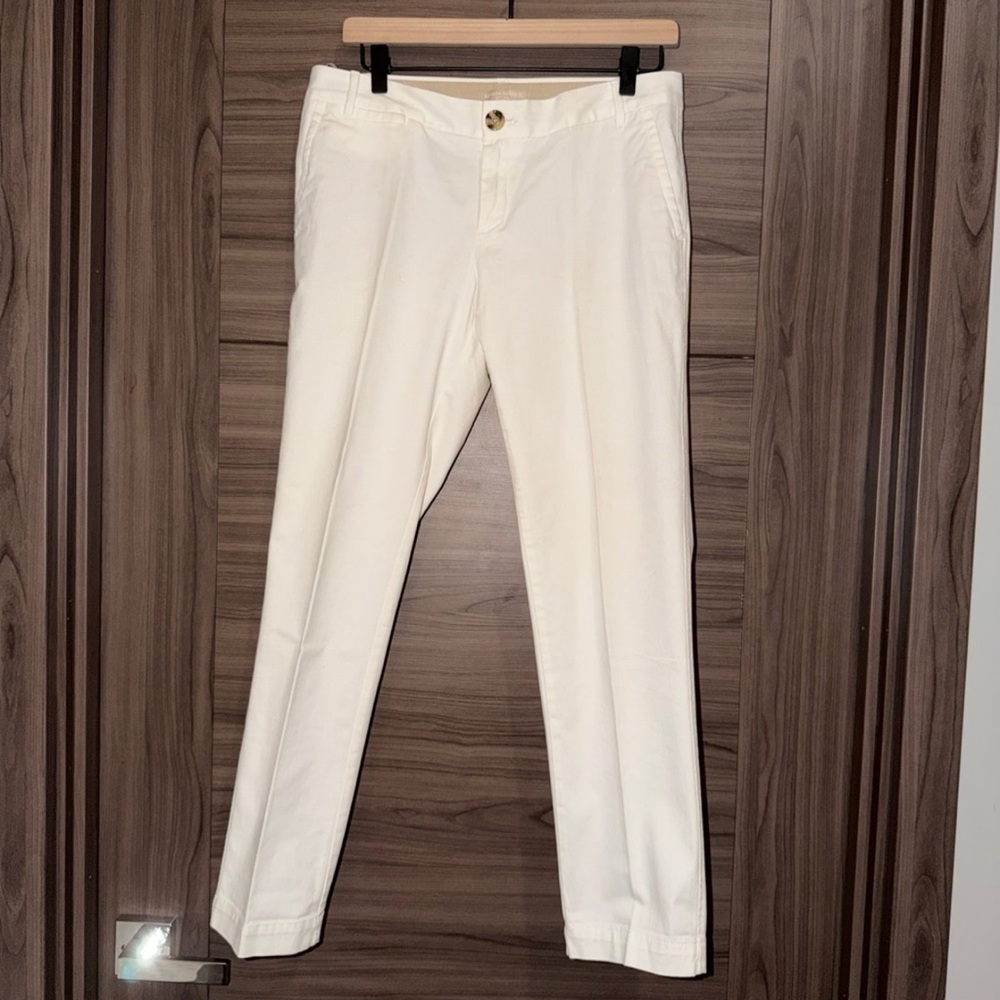 Banana Republic Women’s Cream Chinos